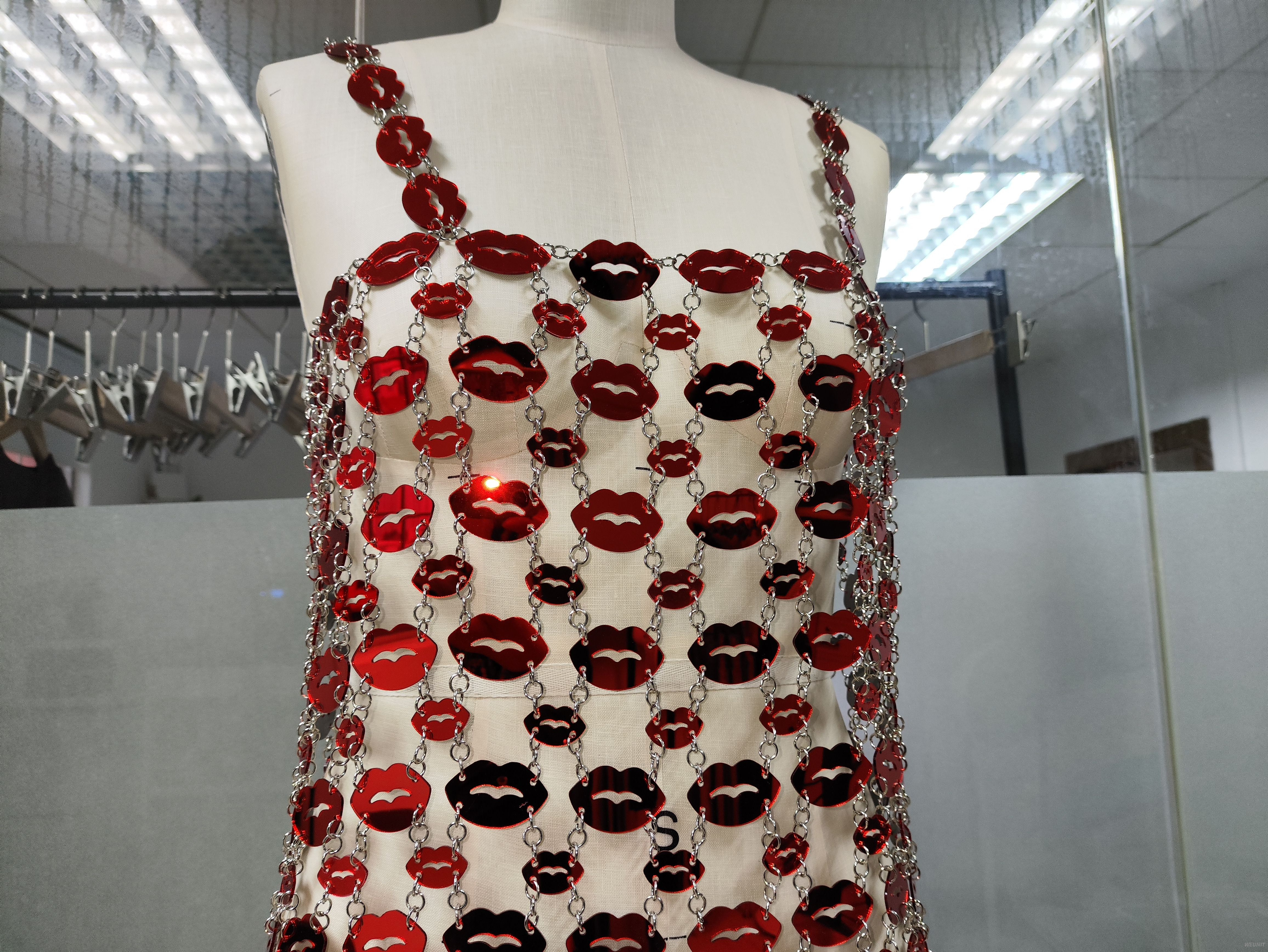 Sexy Sequin Lips Body - Chain Dress for Women