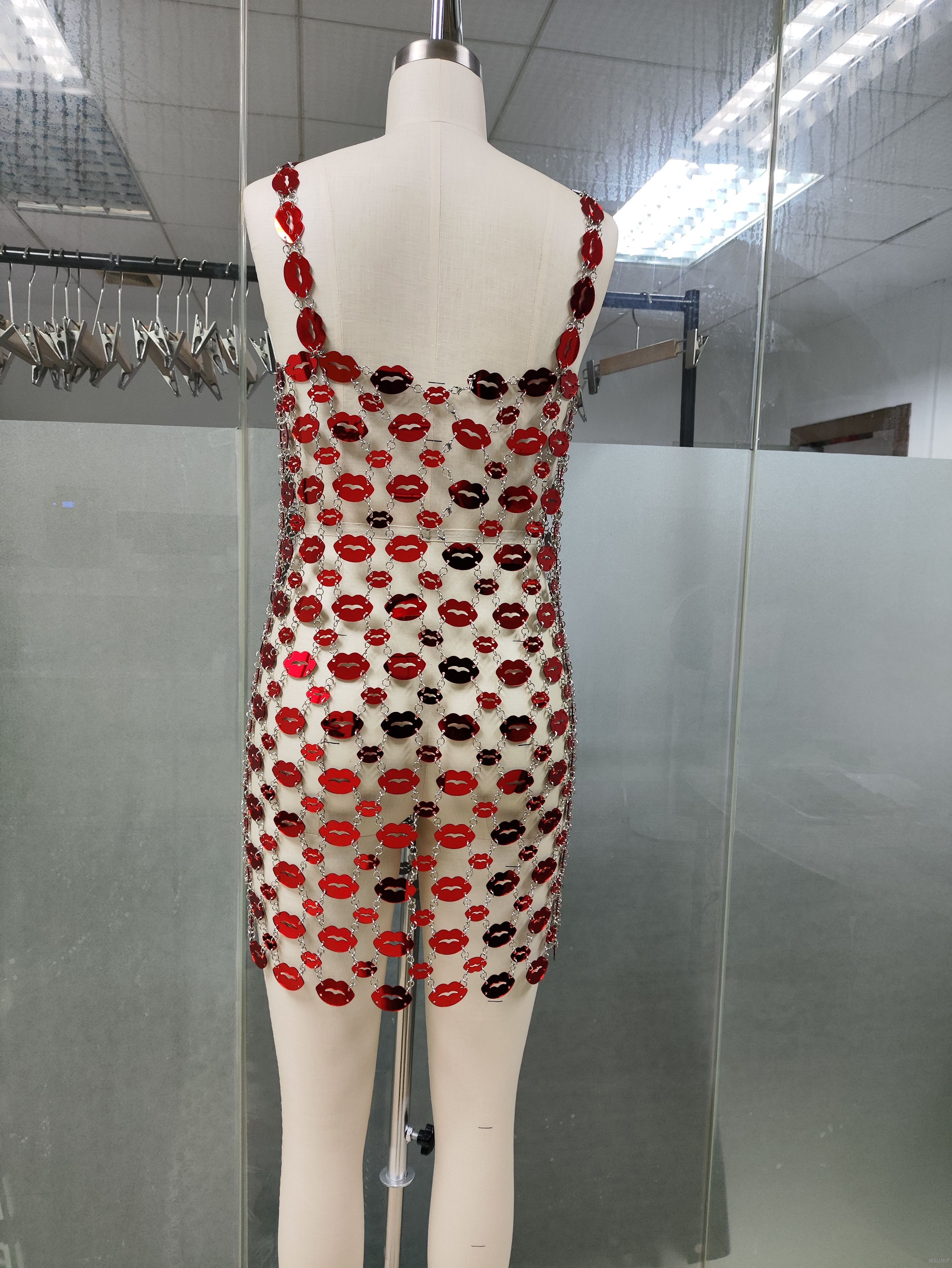Sexy Sequin Lips Body - Chain Dress for Women
