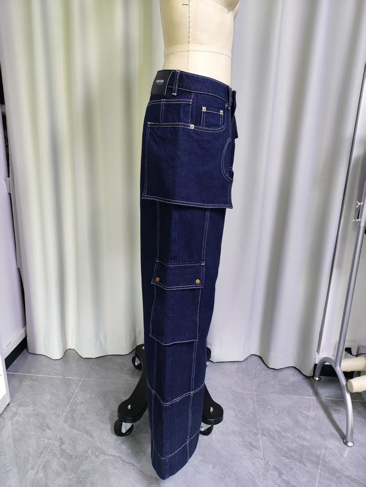High-Waisted Cargo Denim Wide-leg Pants
